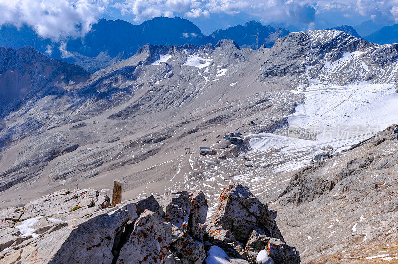 德国Garmisch-Partenkirchen Zugspitze峰会